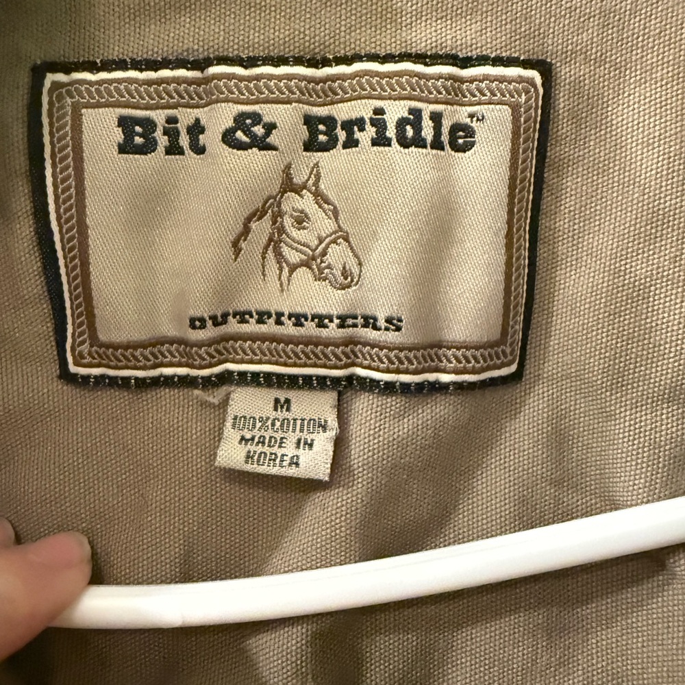 Vintage Western Bit & Bridle Tan Shirt with Camouflage Accents Size M - Picture 2 of 3